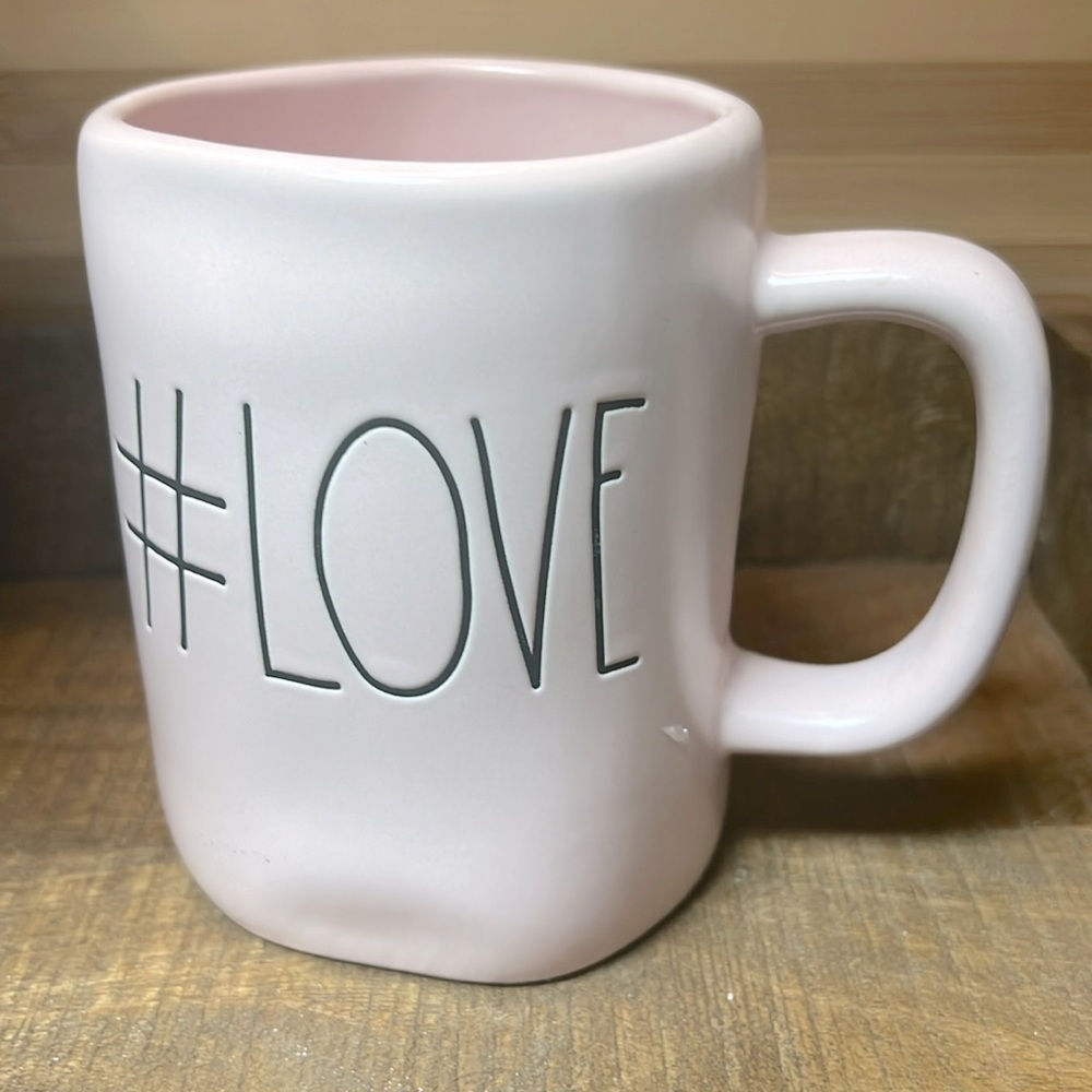 Rae Dunn “#LOVE” Mug